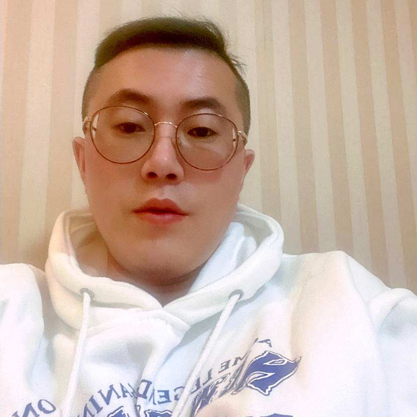 和尚喜欢飘然的照片