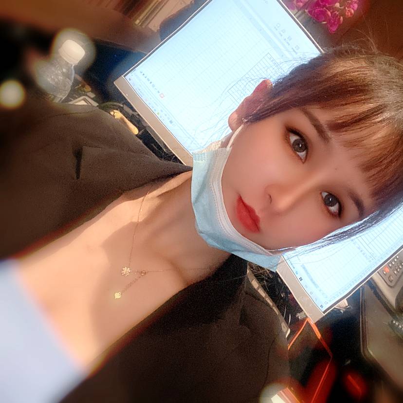 甜美泪了彩虹的照片