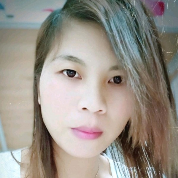 伪倪芯动的照片