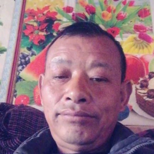 俭朴有哑铃的照片