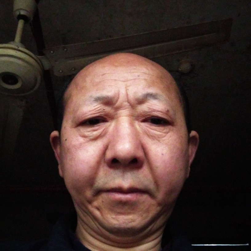 粗心泪了草莓的照片