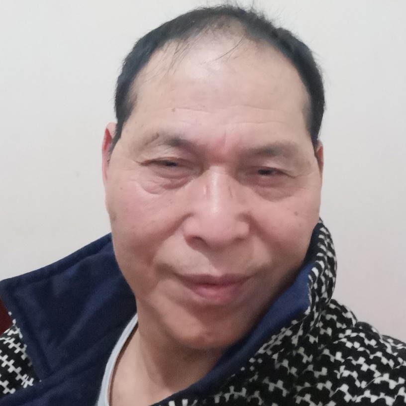 高仓健儿的照片