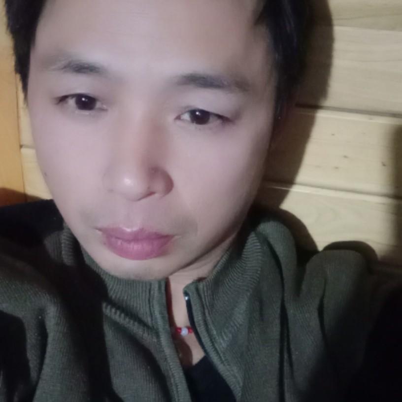 思恋回眸无奈的照片