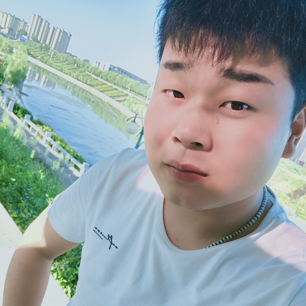 木子 李的照片