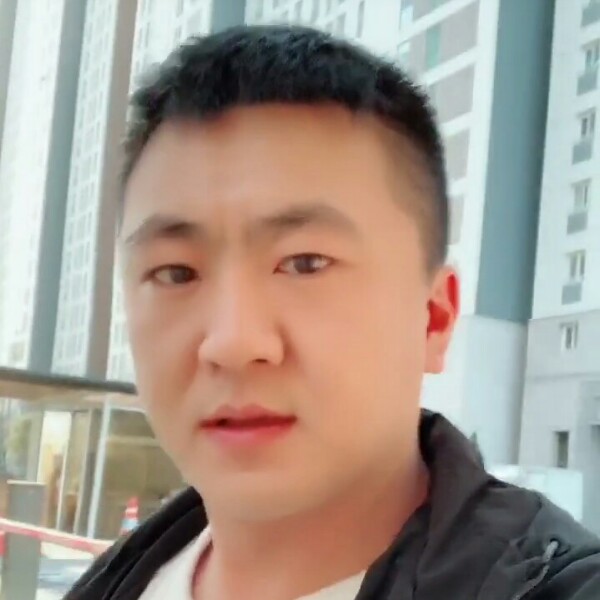 陈zhi勇的照片