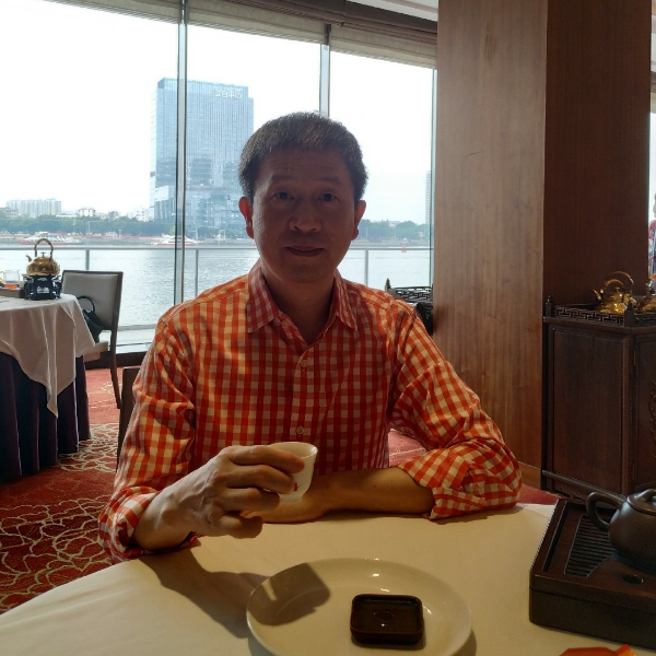 流影放弃热心的照片