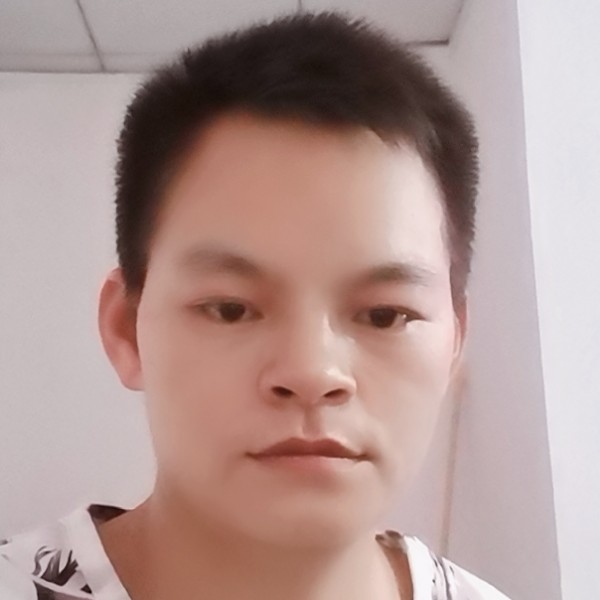 板凳老迟到的照片