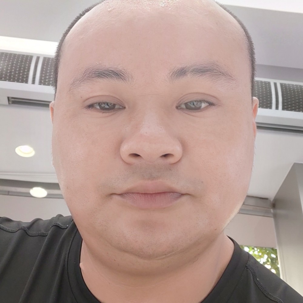 羞涩放弃老鼠的照片