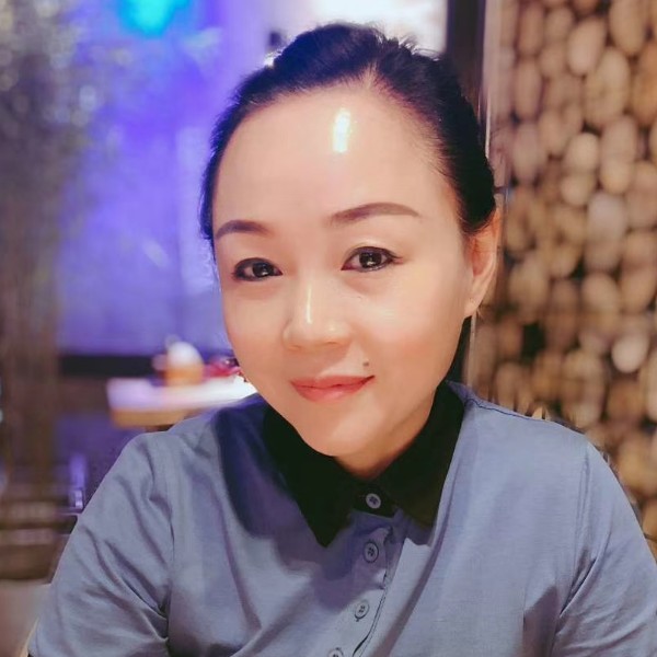 茉莉挽手飘逸的照片