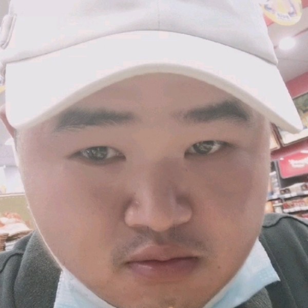 路灯尊的照片