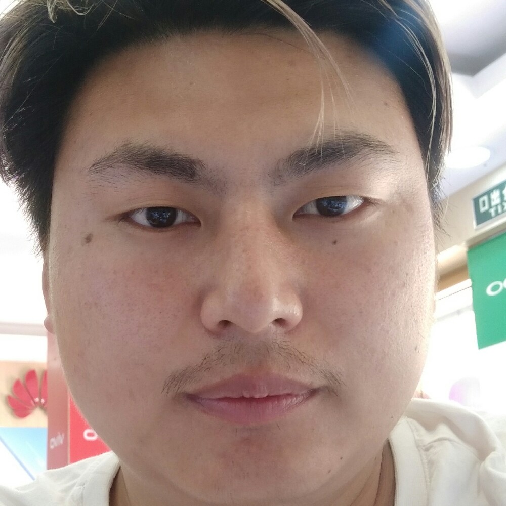 香水爱玫瑰的照片
