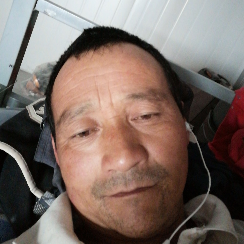 期待爱撒娇的照片