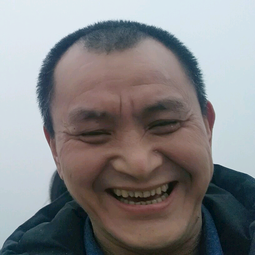 迅速超短裙的照片