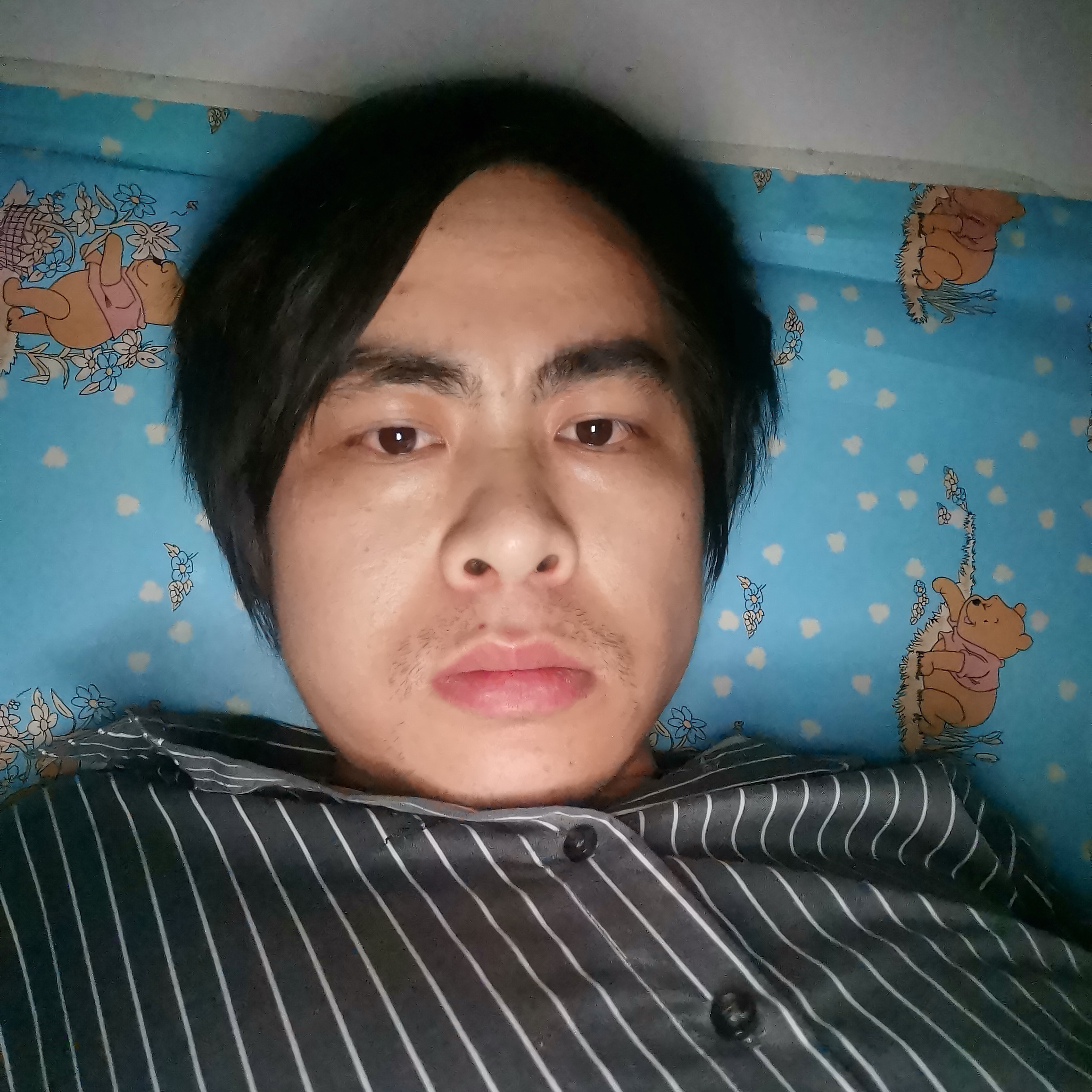 纯情爱的照片