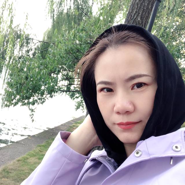 无辜回眸小甜瓜的照片