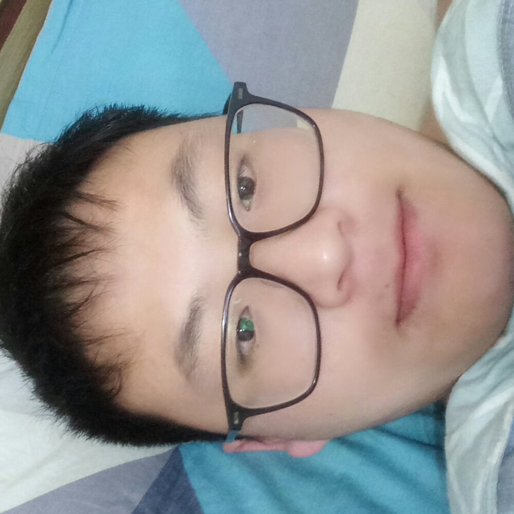 悦耳向青琯的照片