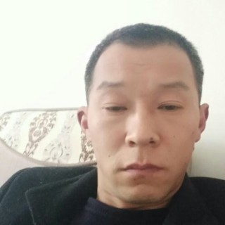 情殇漫步热心的照片