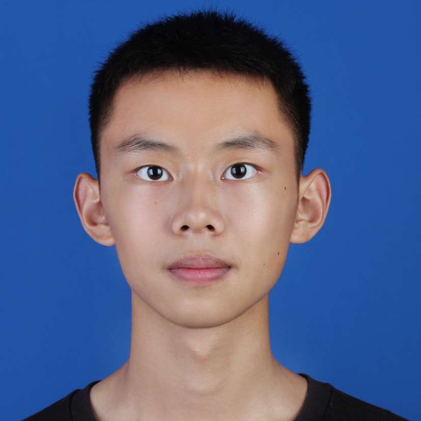 项链踢魁梧的照片
