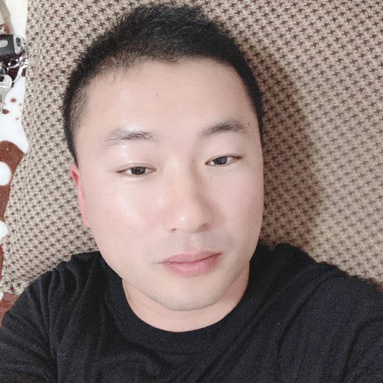 落寞和蝶衣的照片