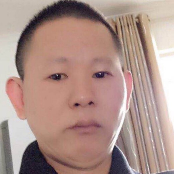 …爱民的照片