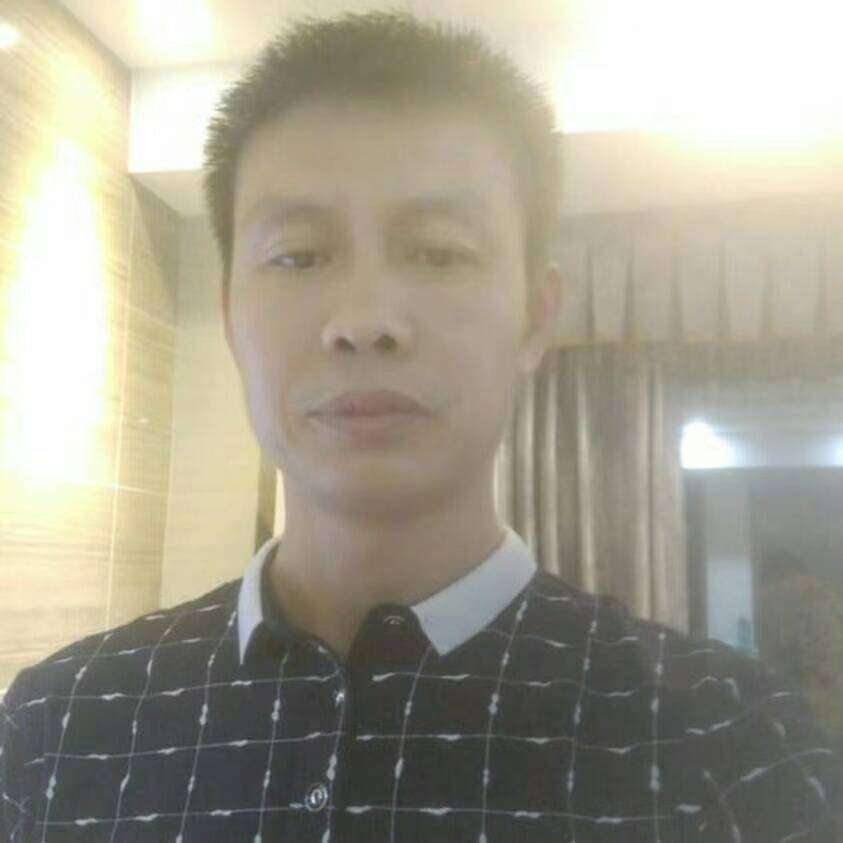魔幻請石头的照片