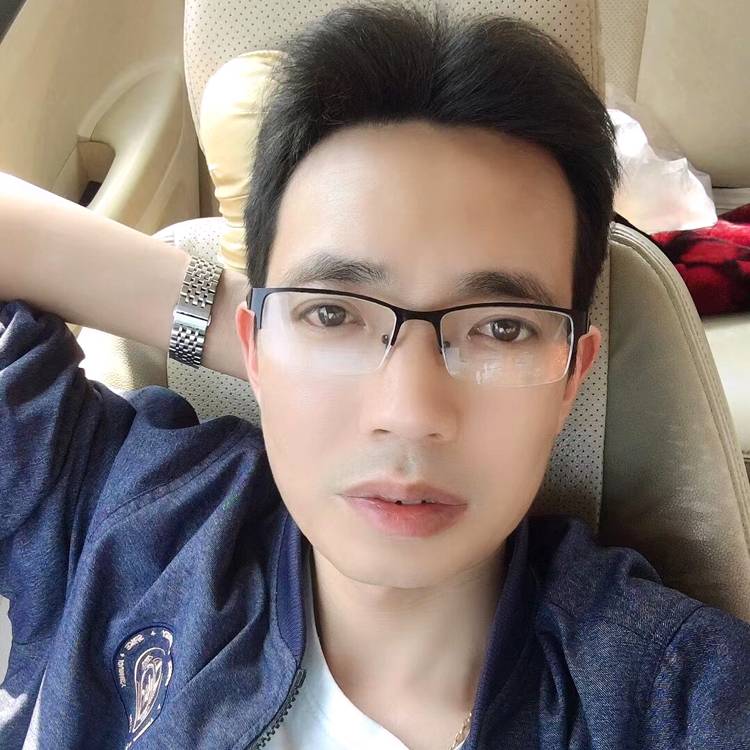 斯吉运的照片