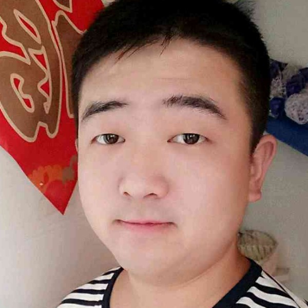 忧郁就云朵的照片