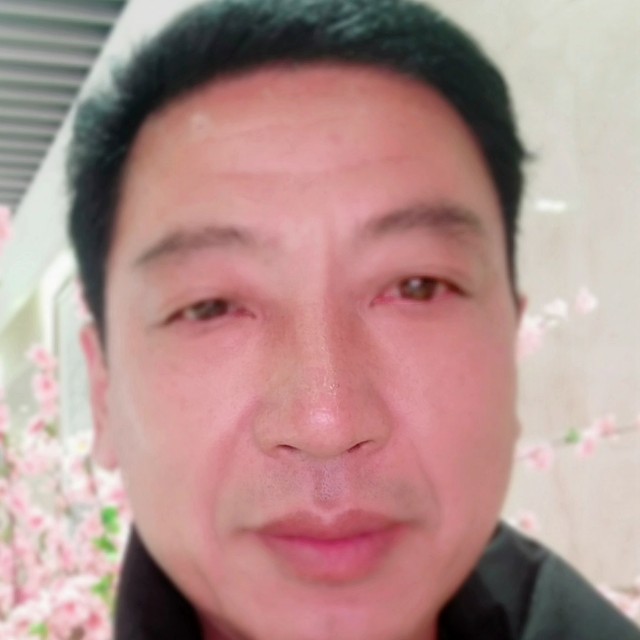 跳跃丝袜的照片