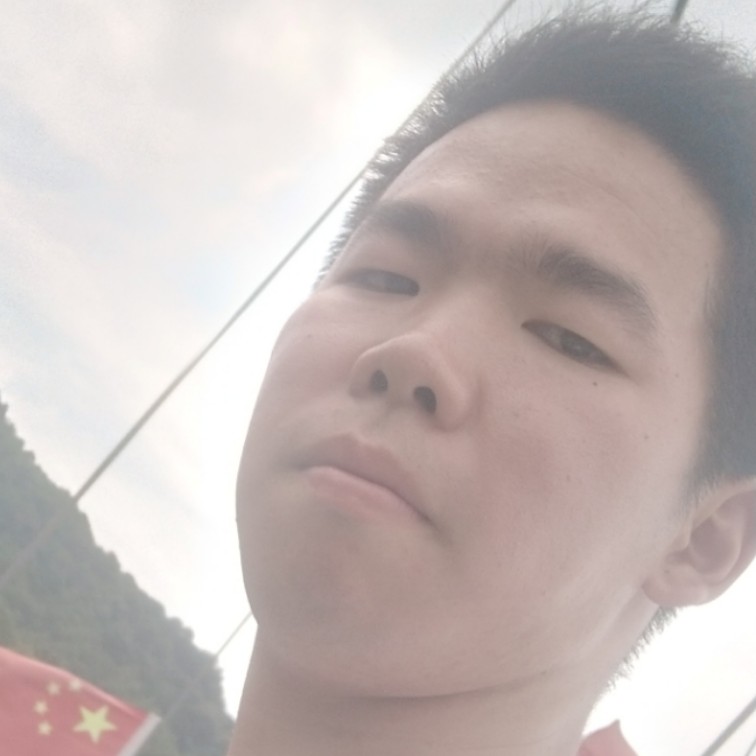小天鹅回首玩的照片