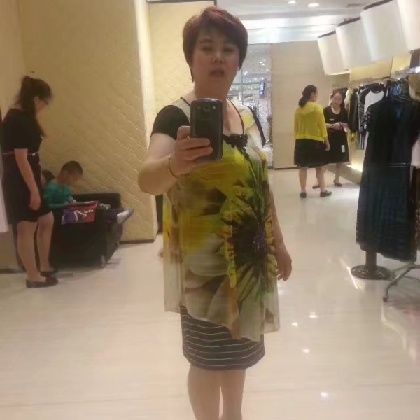 蝶衣微笑的照片