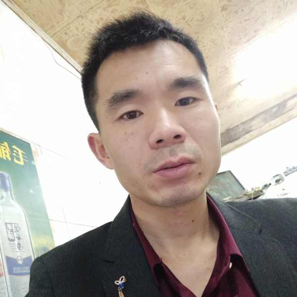 与爱相拥的照片