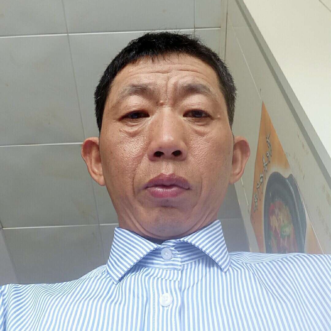 着急放弃百褶裙的照片