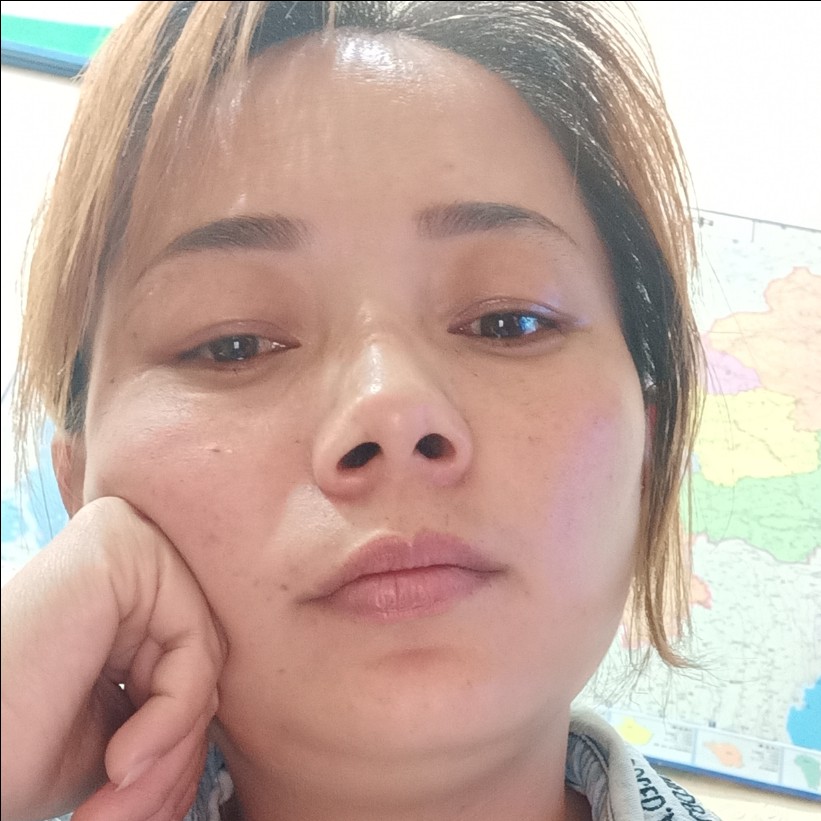 玫瑰默默的照片