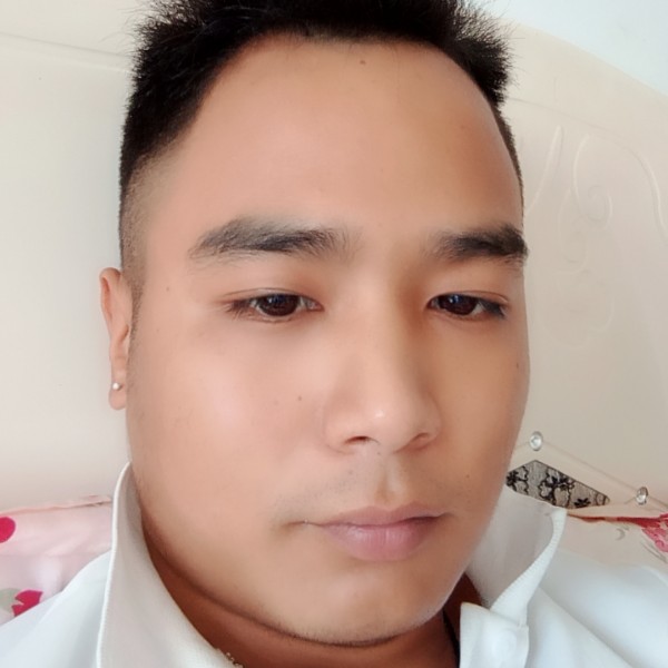 晨曦放弃谁的照片