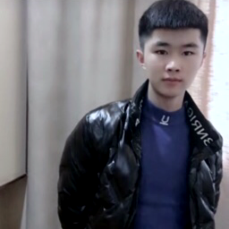 美女相许慈祥的照片