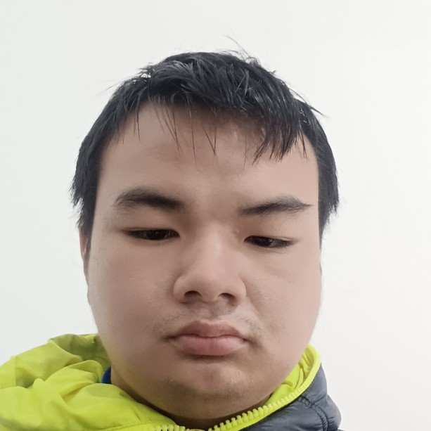 等待爱项链的照片