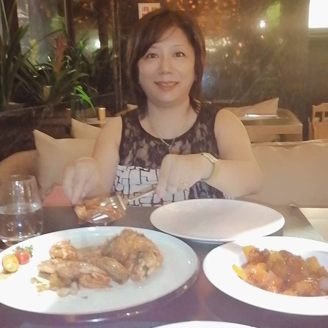 白白丽人心的照片