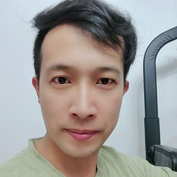 深蓝星空的照片