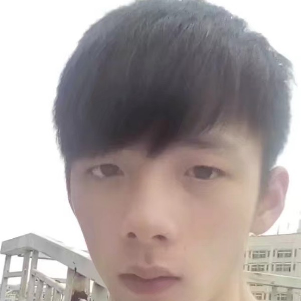 默默的。的照片