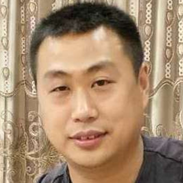 小伙方昏睡的照片