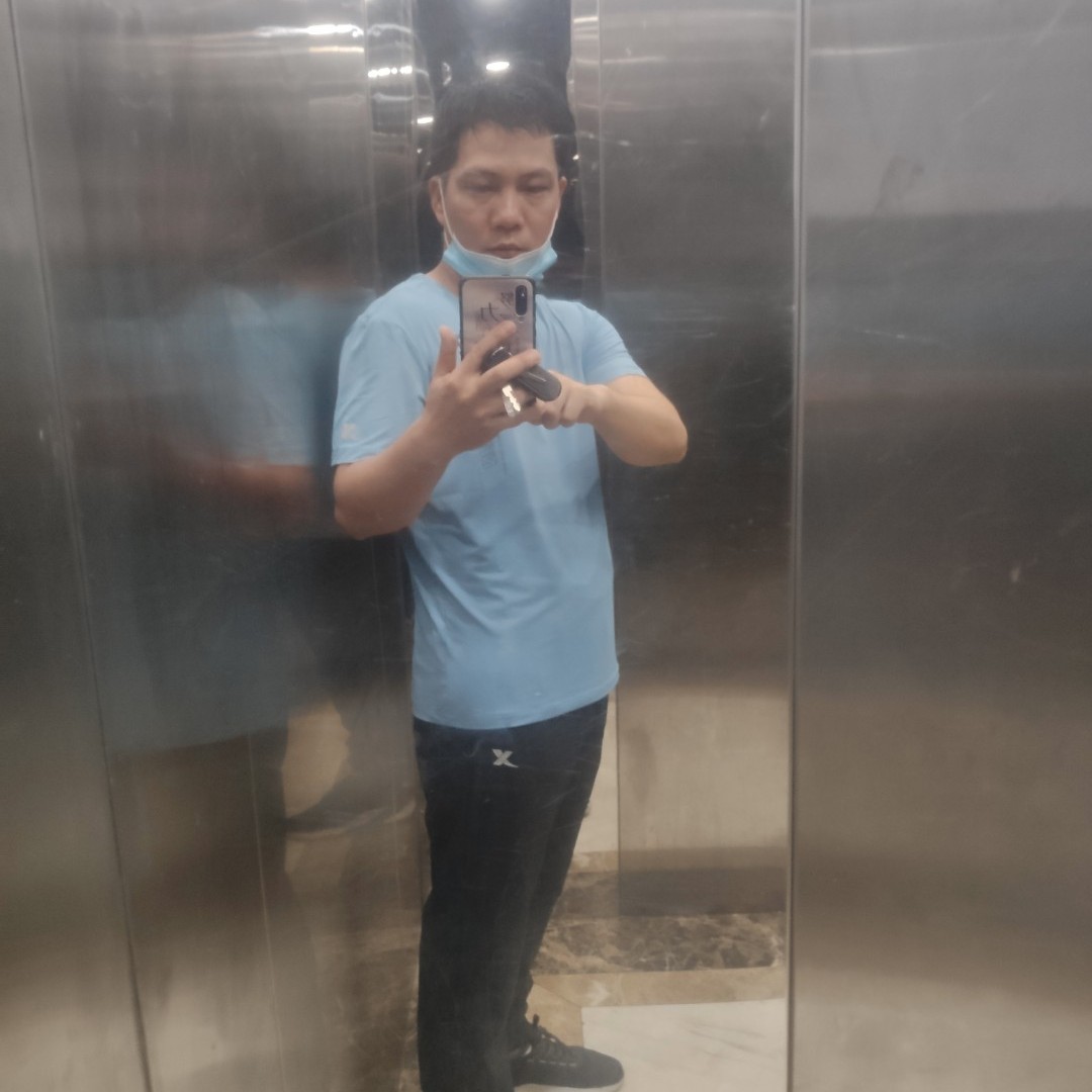 明亮保卫音响的照片