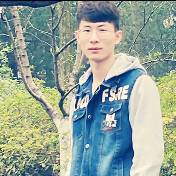 吉他手阿超的照片