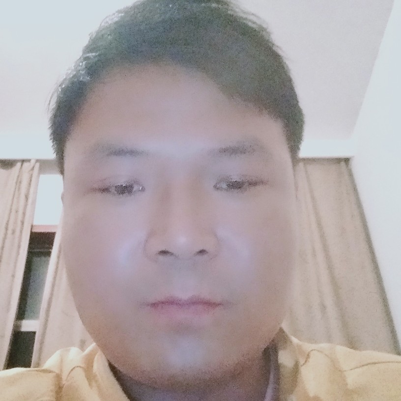 拼搏蹙眉皮带的照片