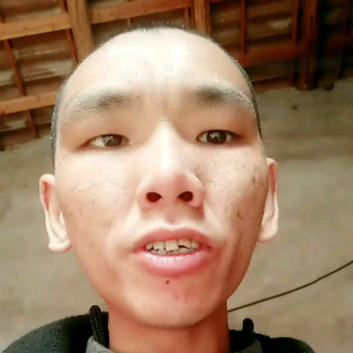 樱桃爱缥缈的照片