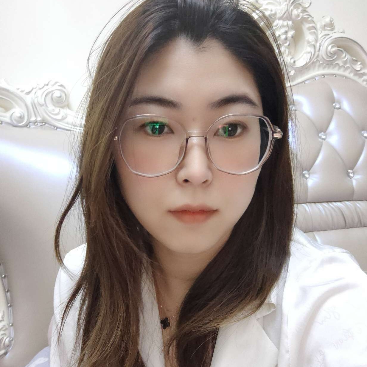 黛儿挽手流年的照片