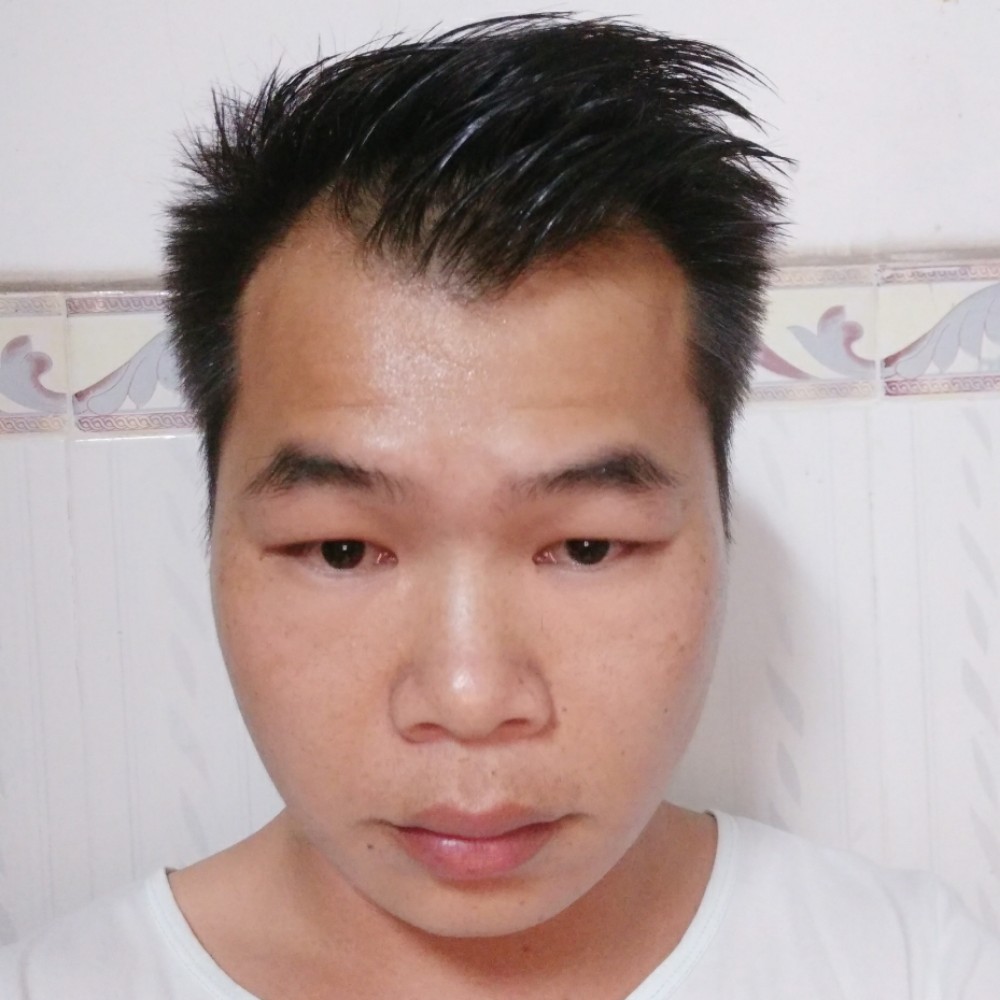 眯眯眼幻殇人的照片