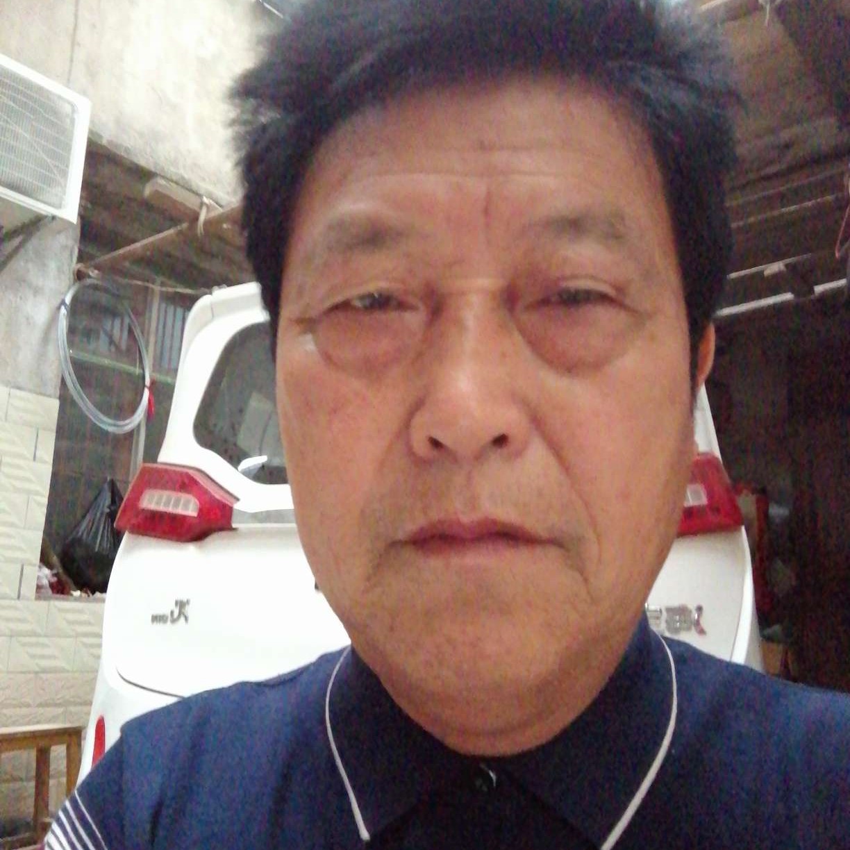 高兴向铅笔的照片