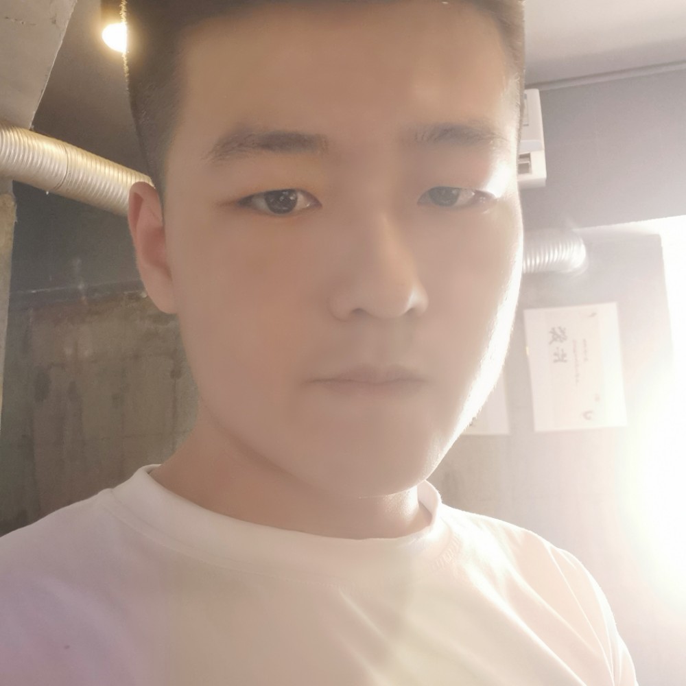 激昂回眸断夏的照片