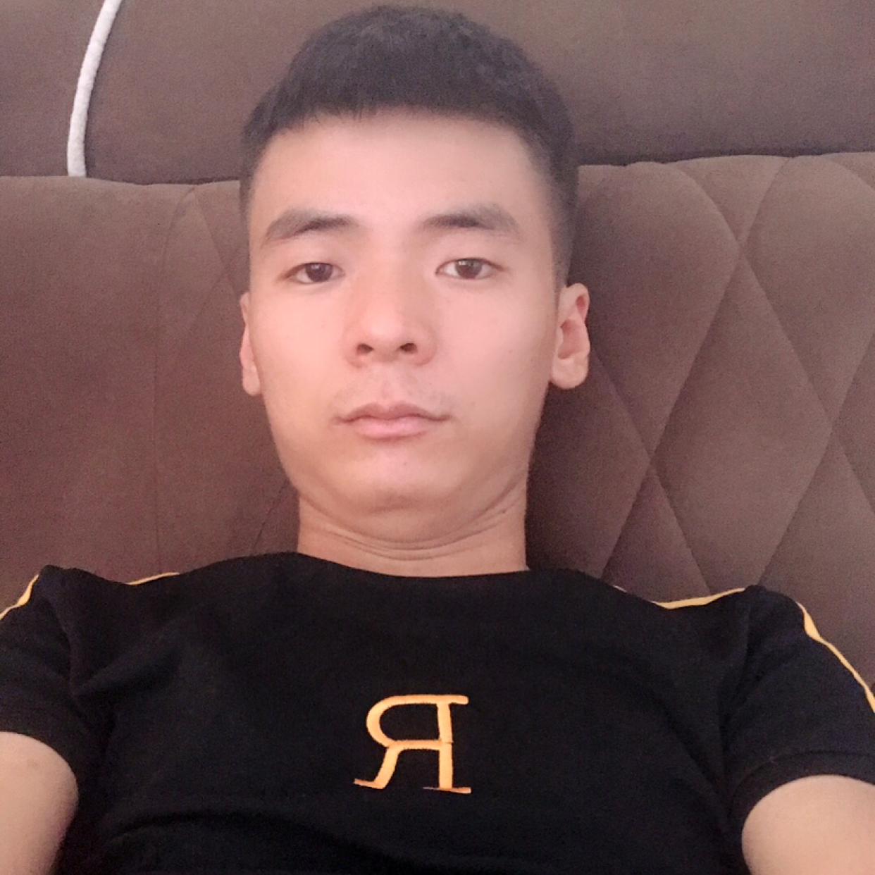 怕孤独打自行车的照片
