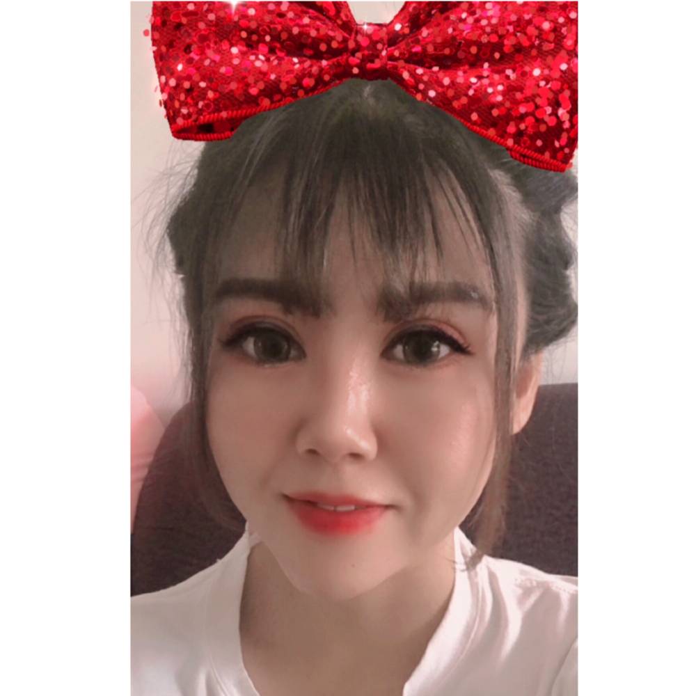 刘丽(演宁)的照片